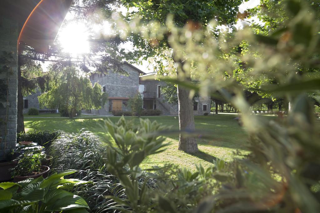 杰拉拉廖Cascina Borgofrancone公寓式酒店 外观 照片